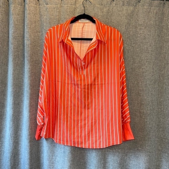 MISSLOOK Tops - ❤️ Womens small Misslook blouse